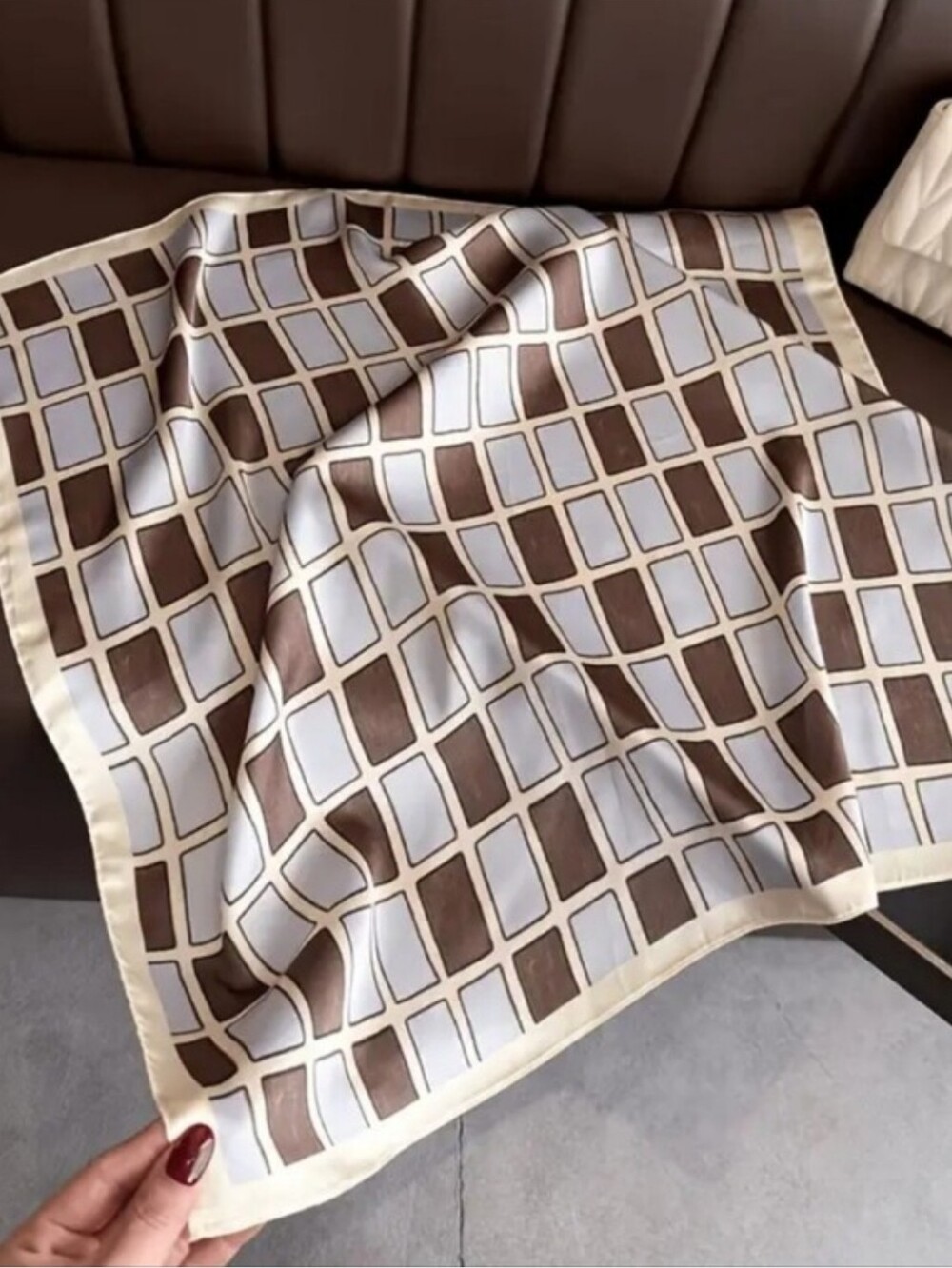 Silk-feel Luxury Geometric Satin Pillowcase - Cream and Brown